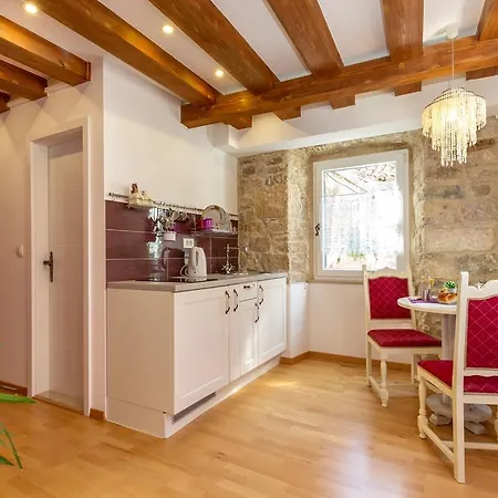 Lejlighed Aurelia Palace